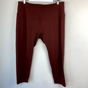 Beyond Yoga Crop Leggings Maroon 3X